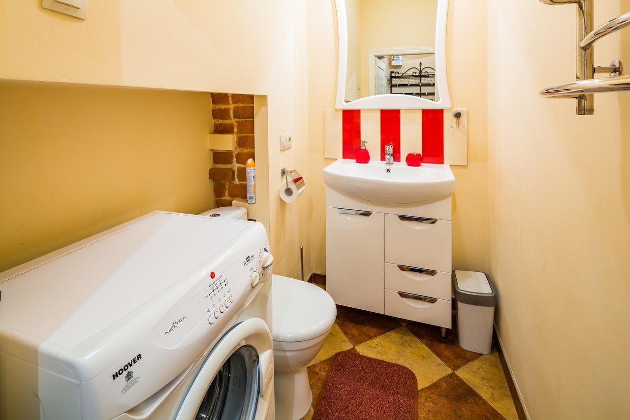 Apartment Krakivska 15 Lviv Eksteriør billede